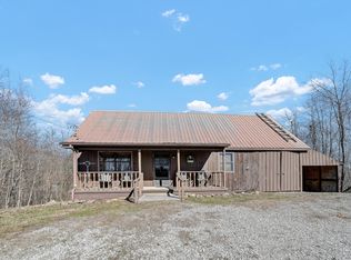 186 Fern Dr, Wellington, KY 40387