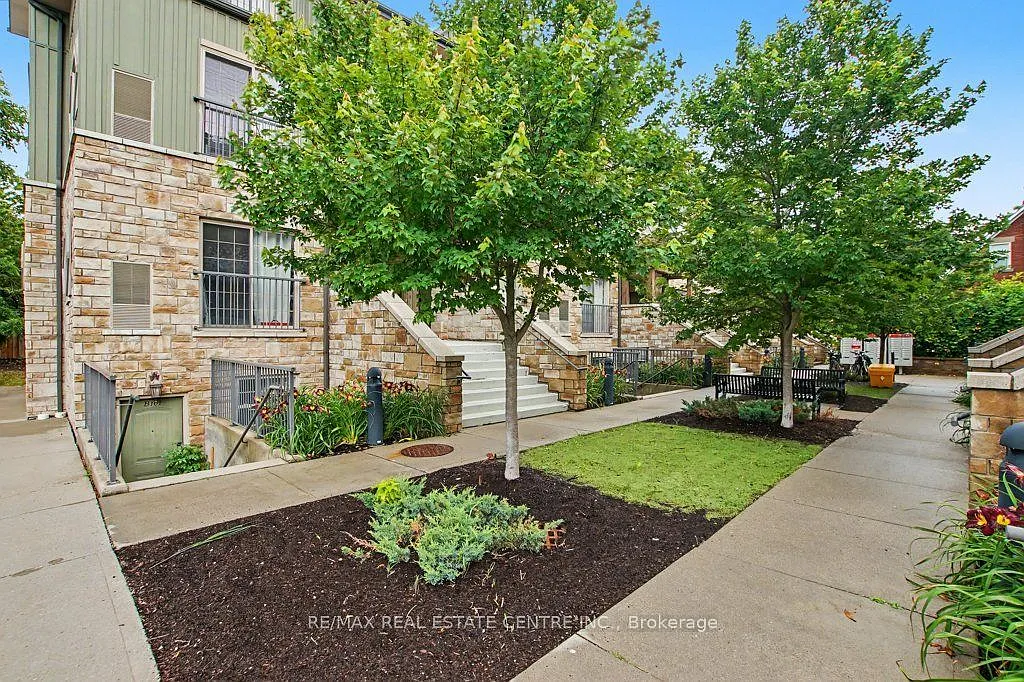 1 bed, $1,695 — Photo 3