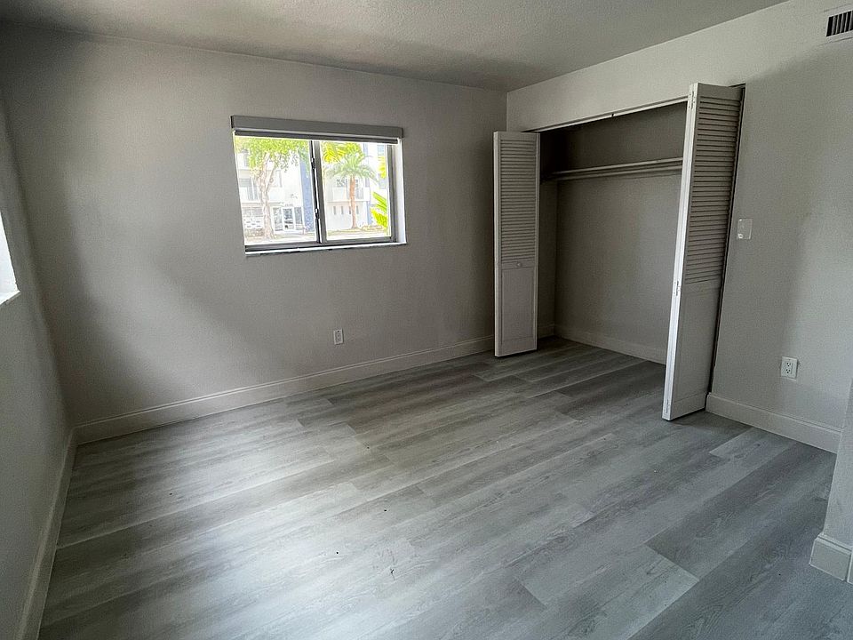 2nd image of 12955 NE 6th Ave #1