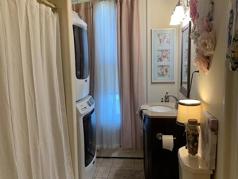 256 Radcliffe St — Photo 15