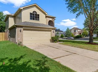 6355 Foxhunter Rd, Houston, TX 77049