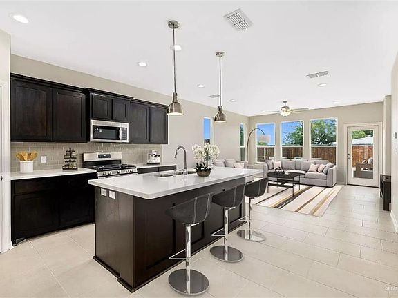 3rd image of 6101 White River Dr