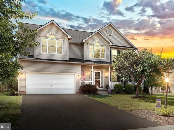 165 Barley Cir, Hanover, PA 17331