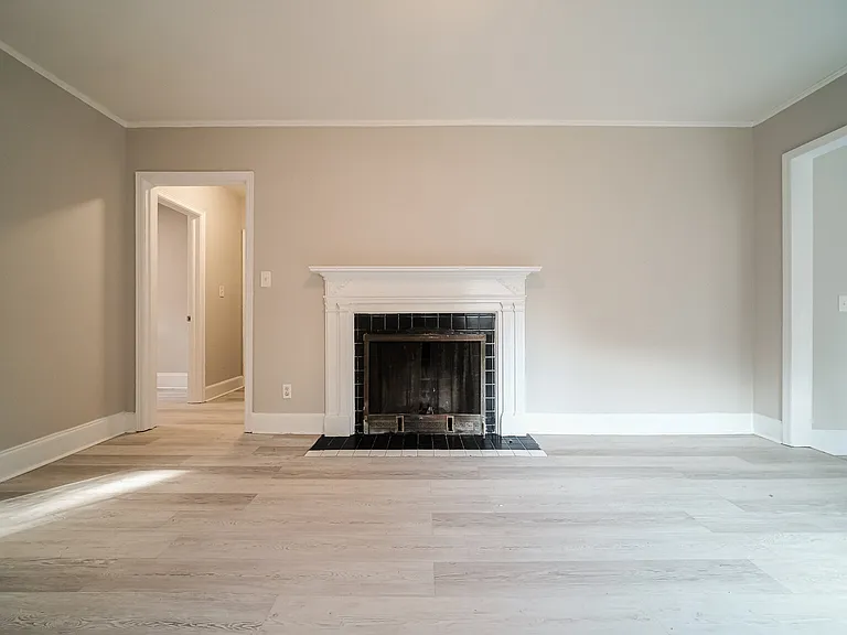 614 Ambassador St — Photo 13
