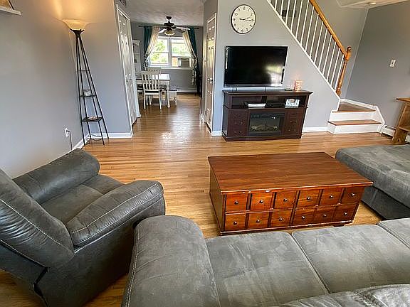 4th image of 3461 Chalfont Dr