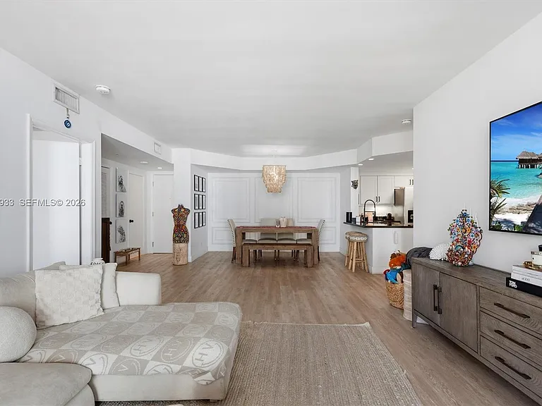 701 Brickell Key Blvd #1106 — Photo 18