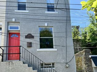 3903 Manor St, Philadelphia, PA 19128