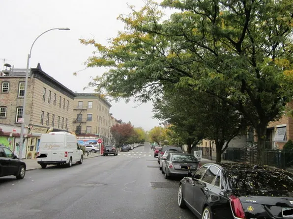 306 Chauncey St, Brooklyn, NY 11233