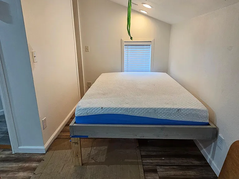 foldable bed