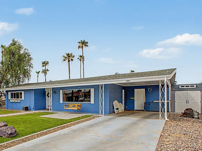 1002 S Longwood Loop — Photo 4