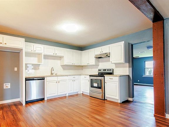 2nd image of 6113 Brocks Ln