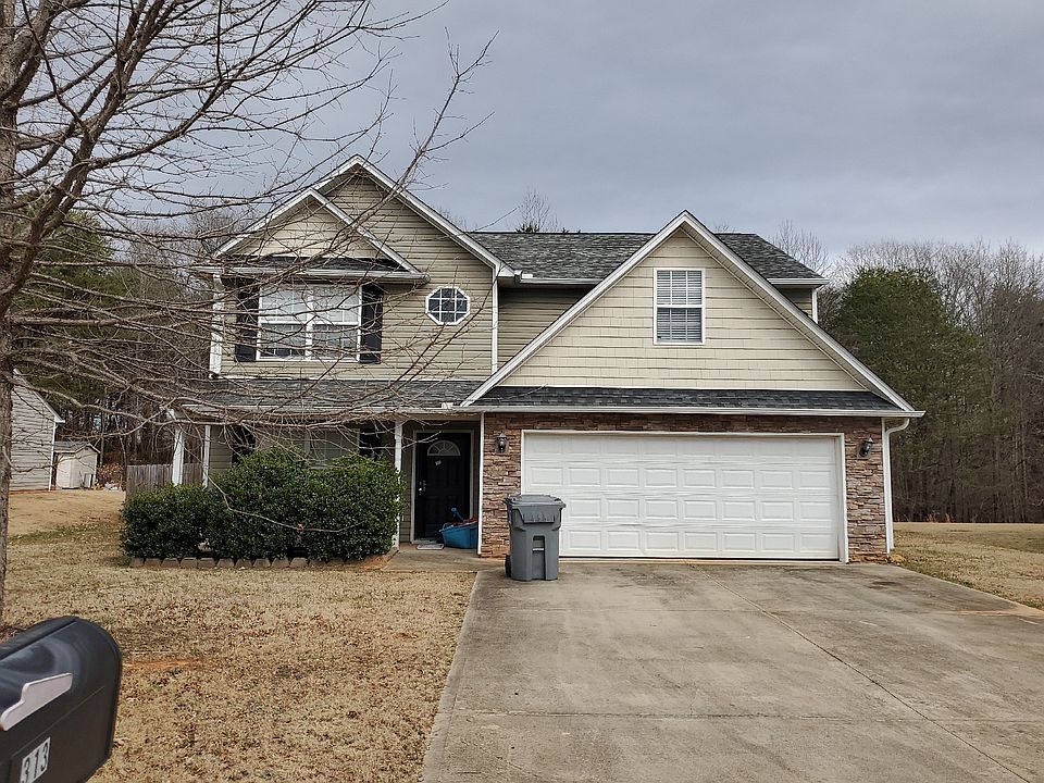 1st image of 313 Carnahan Dr