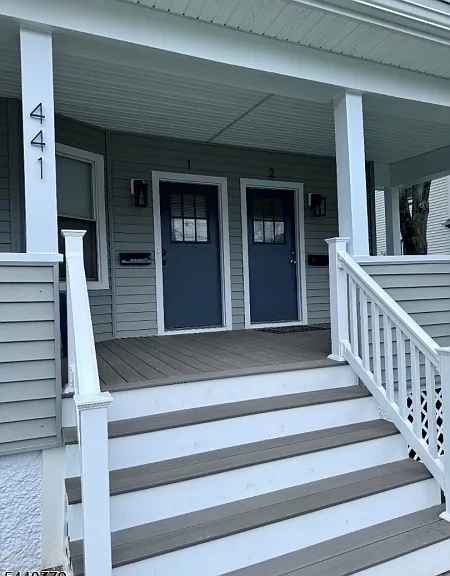 441 W Broad St — Photo 2
