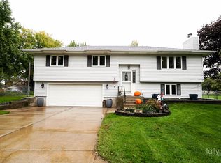 4245 Arizona Ave, Grand Island, NE 68803