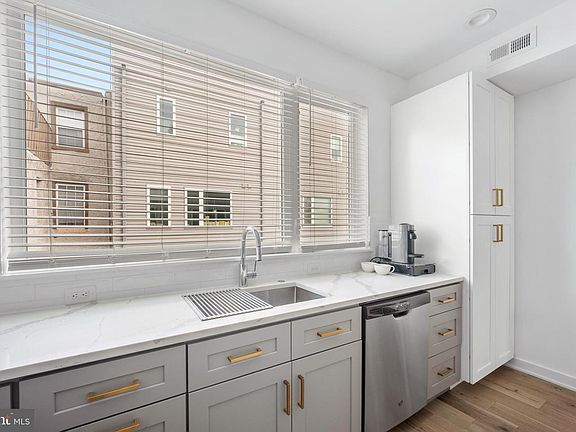 5th image of 1925 Palethorp St