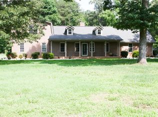 2001 Mount Hope Church Rd, Whitsett, NC 27377