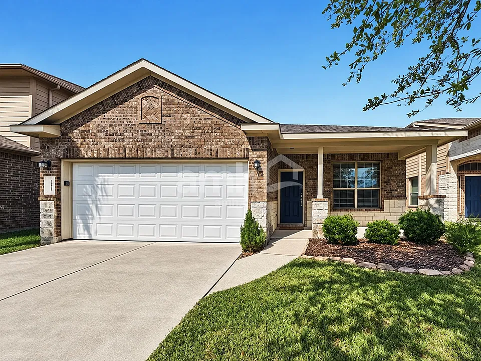 15815 Egret Field Ln
