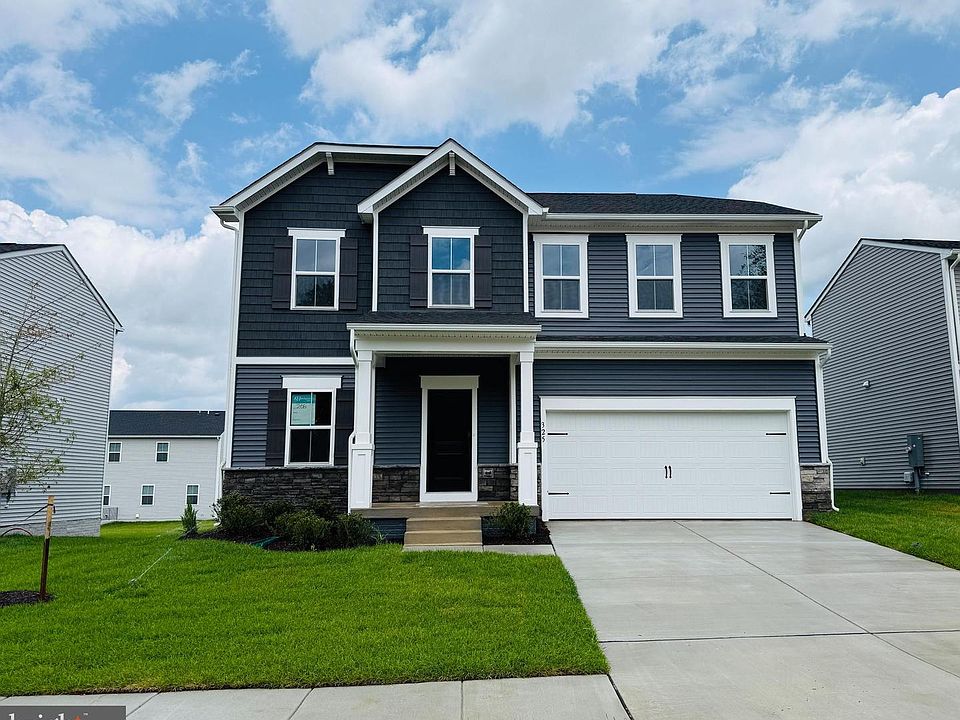 1st image of 325 Valor Ln