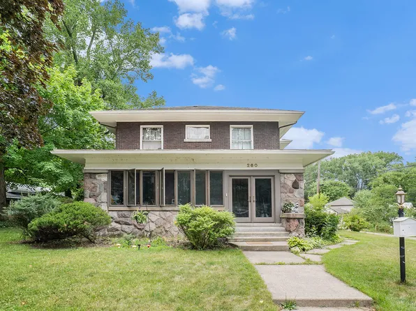260 Canaris St, Constantine, MI 49042