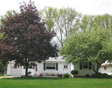 1st image of 1803 Clemmens Ave