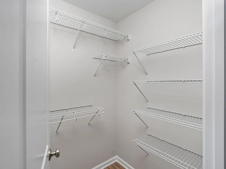 209 Spring Run Ln — Photo 12