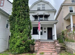 53 N Market St, Glen Lyon, PA 18617
