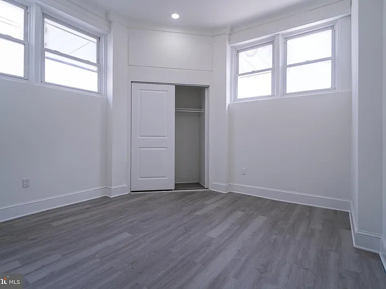 2410 Wharton St #1 — Photo 12