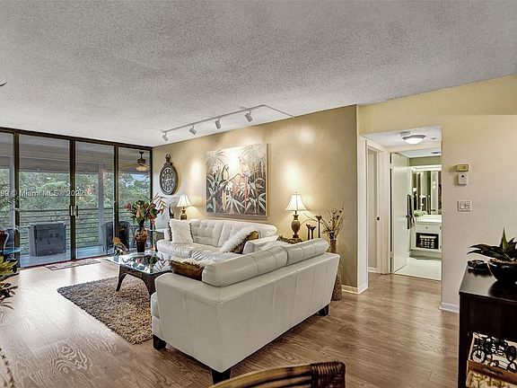 5th image of 7400 Radice Ct APT 404