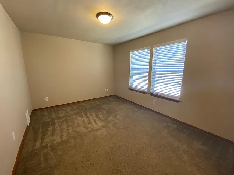 13015 N Raptor Ln — Photo 5