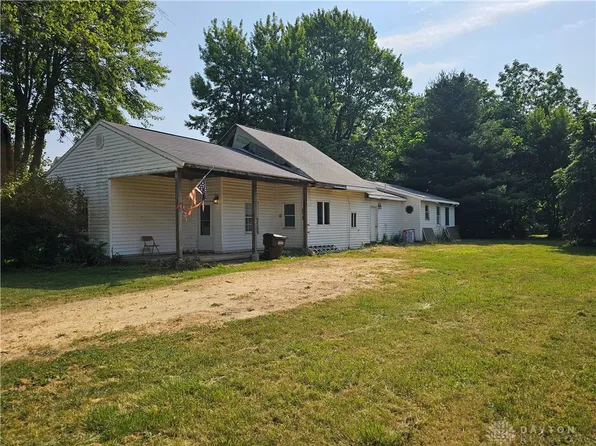 280 S Charleston Rd, Jamestown, OH 45335