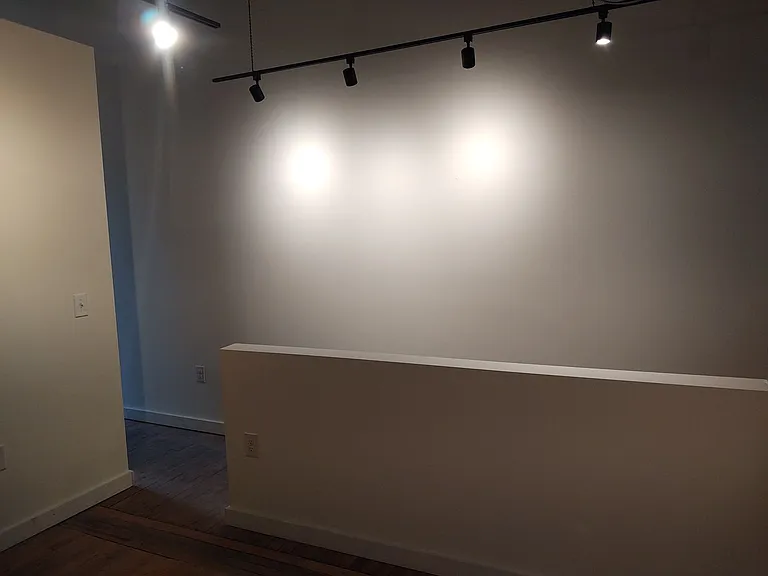 351 Campbell Ave SW — Photo 7