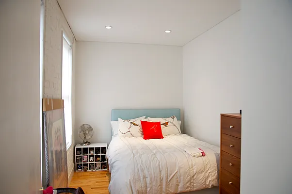 Rented by Veracity NYC LLC | media 24