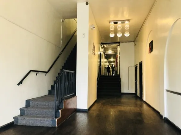 St. Moritz Apartments