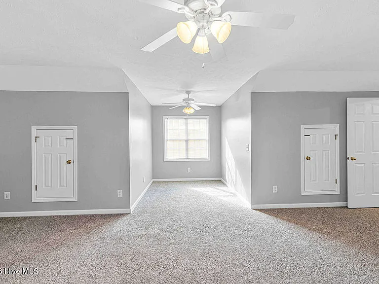 302 Altavista Loop — Photo 31