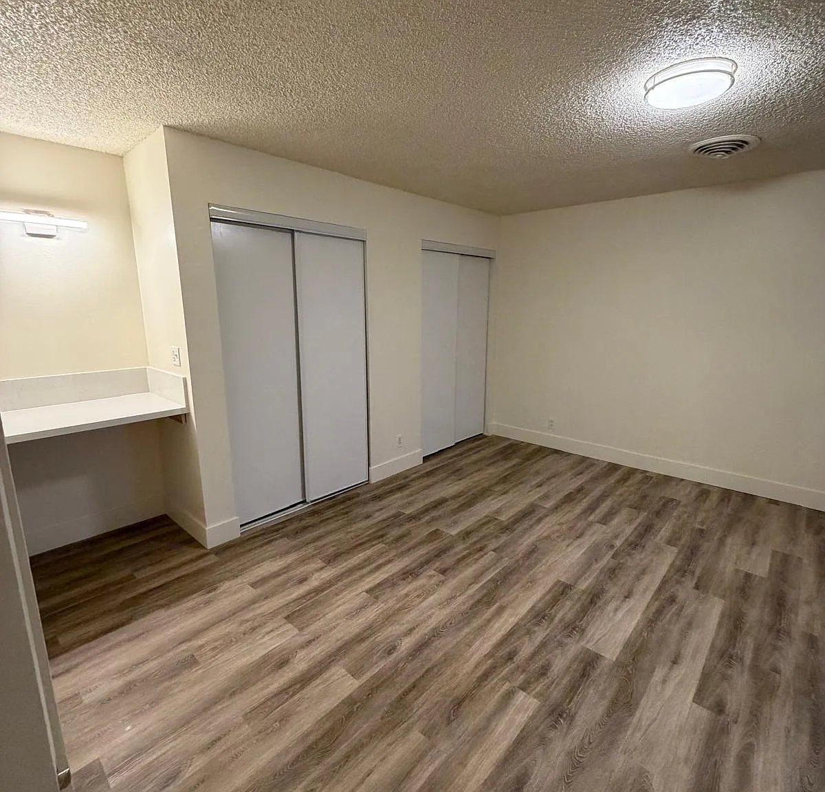 2 bed, 909 sqft, $1,500 — Photo 3