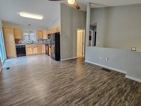 173 Warlick Dr — Photo 15