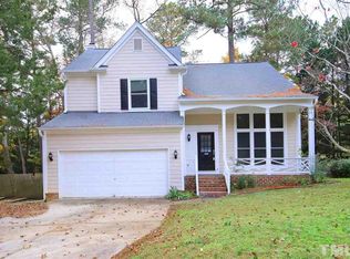 204 Gettysburg Dr, Cary, NC 27513