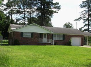 2102 W Main St, Elizabeth City, NC 27909