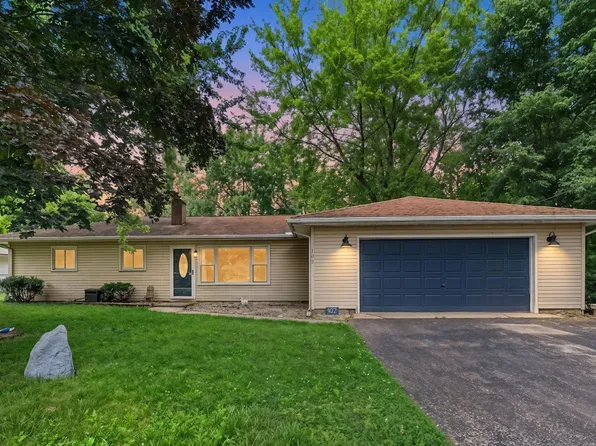 102 W Ramar Dr, Warsaw, IN 46580