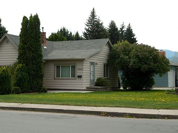 3rd image of 3205 Grant St