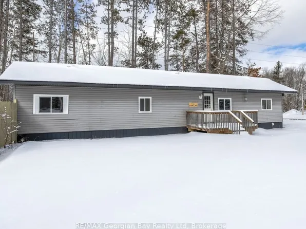 5263 Elliott Side Rd #1, Tay, ON L4R 4K3