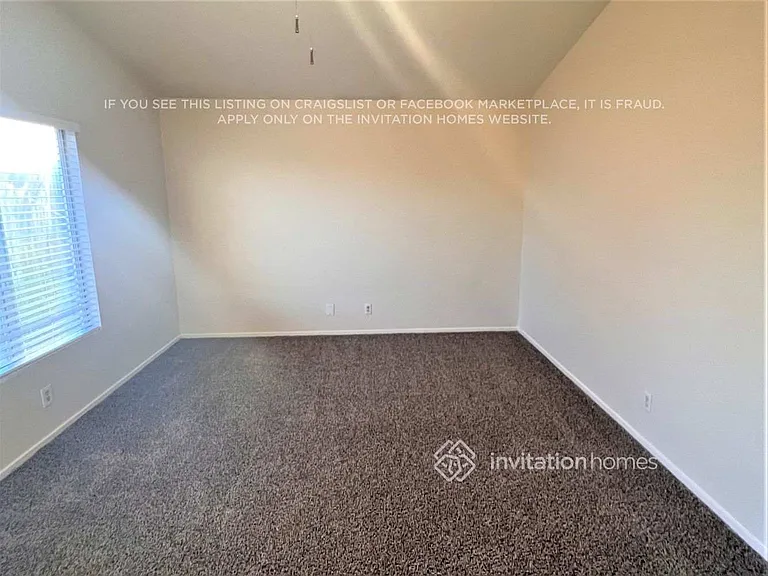 7563 Fairland Ct — Photo 9