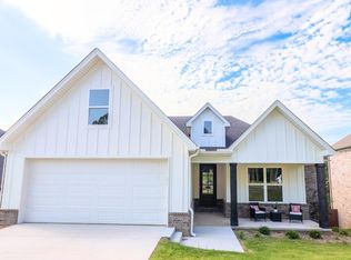 184 Ridgeview Trl, Maumelle, AR 72113