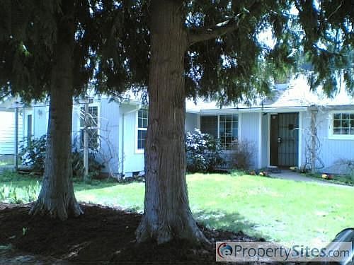 2nd image of 765 Evergreen Dr