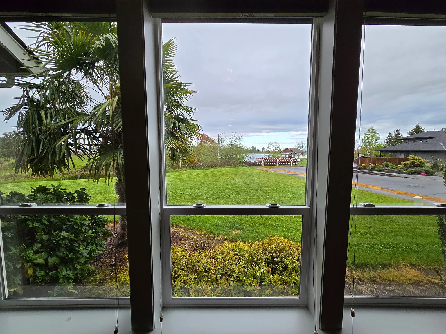 2 bed, 1200 sqft, $2,300 — Photo 3