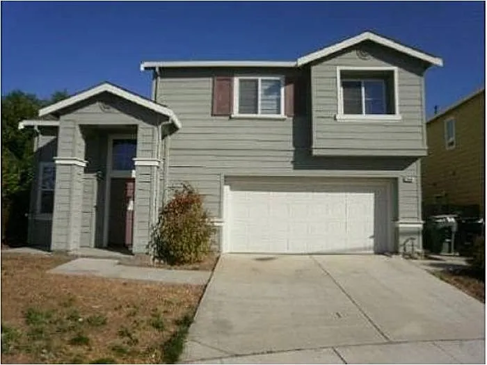 1564 Westcliff Ln photo 1
