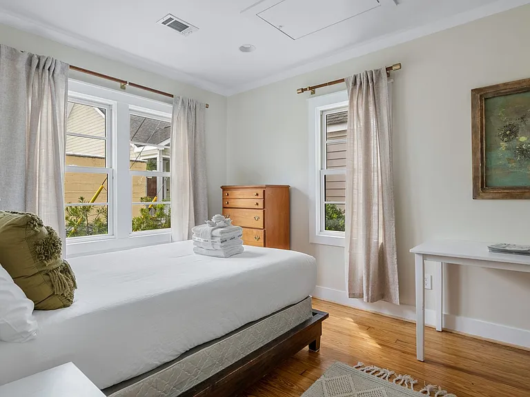 7 Senate St — Photo 16