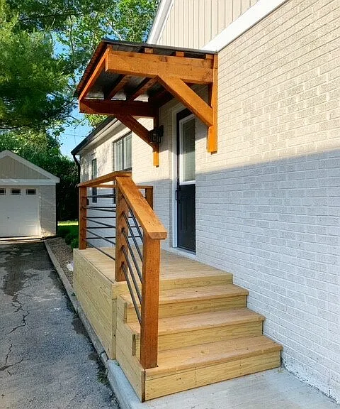 731 W 43rd St — Photo 19