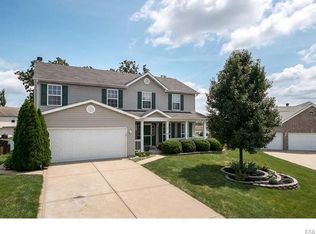 6 Poor Richard Ct, O'Fallon, MO 63366
