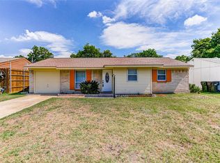2813 Price Dr, Plano, TX 75074